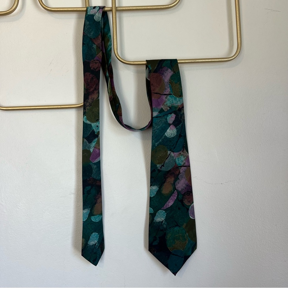 Benjamin Harris Abstract Leaf Print Tie